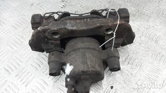 Суппорт тормозной передний правый ford focus 3 (3U