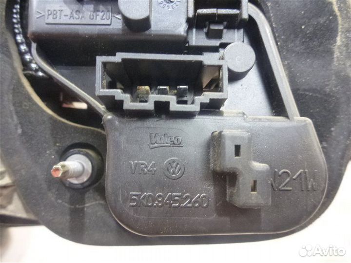 Фонарь задний правый Volkswagen Golf 5K1 cgga 2012