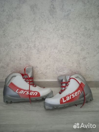 Лыжные ботинки (автомат)