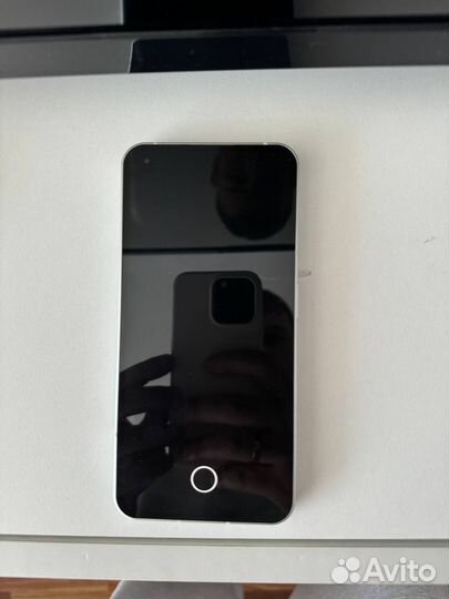 Nothing Phone 1, 12/256 ГБ