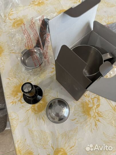 Кофеварка Bork c702