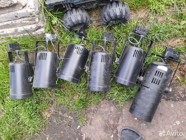 Светильник