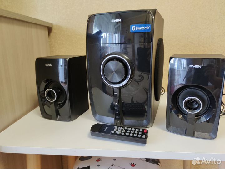 Акустические колонки Sven
