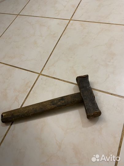Медный молоток