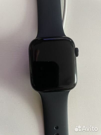 Apple Watch SE 2 (2022)