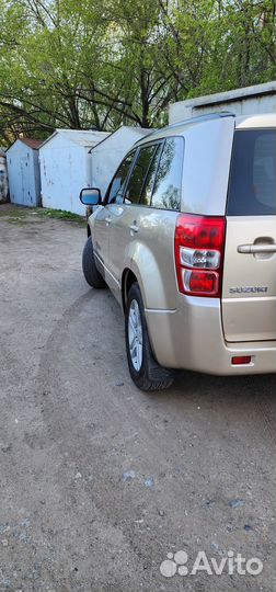 Suzuki Grand Vitara 2.4 AT, 2010, 220 000 км