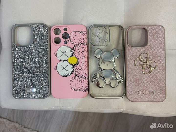 Чехол на iPhone 13 про guess swarovski