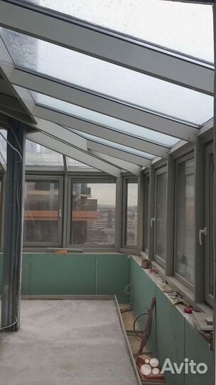 Безрамное остекление террасы