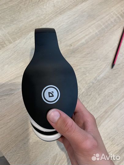 Беспроводные наушники