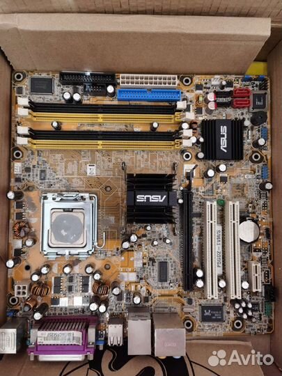 Материнская плата