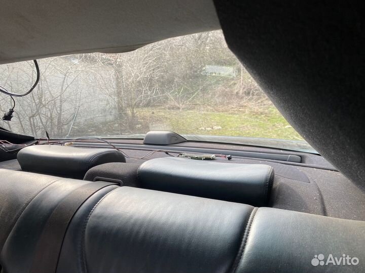 Задняя полка со шторкой Mercedes W210