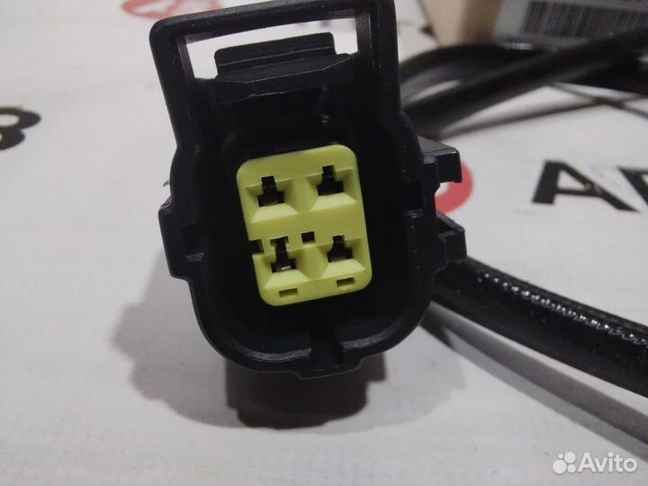 Датчик кислородный Mitsubishi 1588A211 4B10 4B11