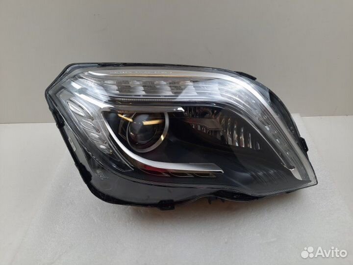 Фара правая Mercedes-Benz Glk X204 2012-2015