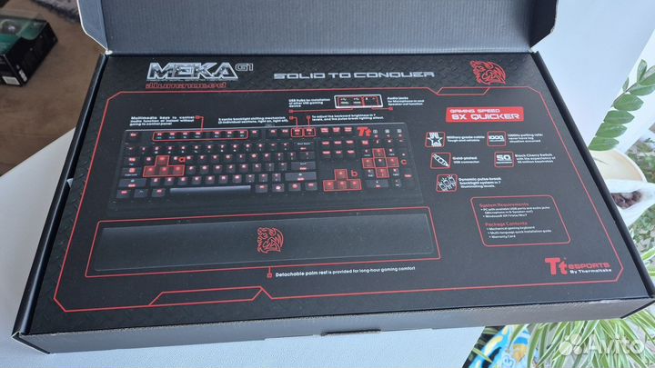 Клавиатура механическая Thermaltake KB-MEG005RU