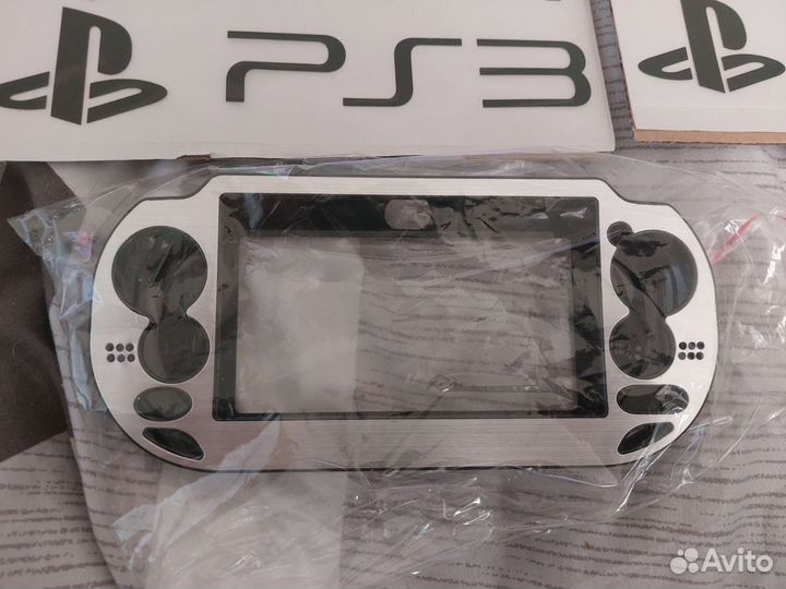 Новый чехол psvitafatНовые термонаклейки и брелки