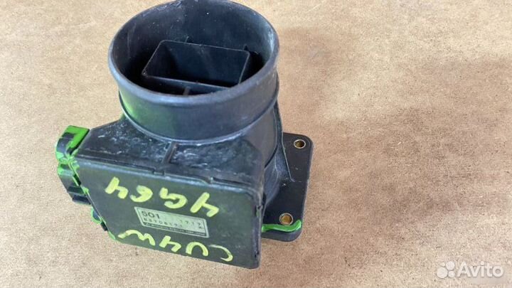 Расходомер воздушный Mitsubishi Chariot N84W 4G64