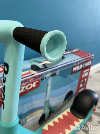 Самокат razor