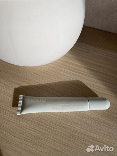 Блеск для губ rhode salted caramel