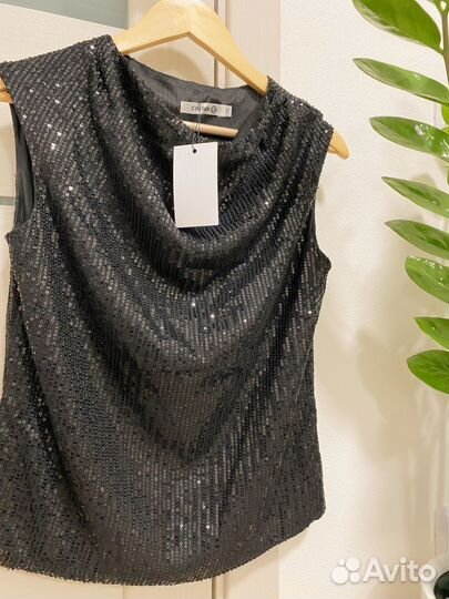 Кофточка с пайетками