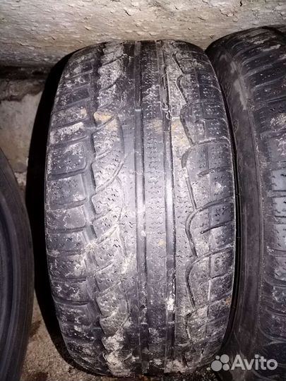 Kumho I'Zen XW KW17 225/55 R17 V