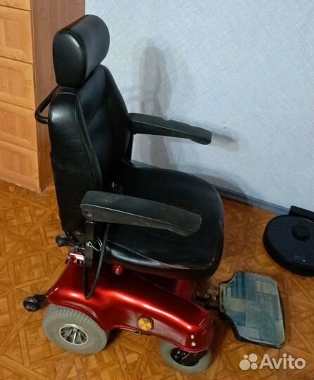 Коляска инвалидная электрическая. Кресло коляска с
