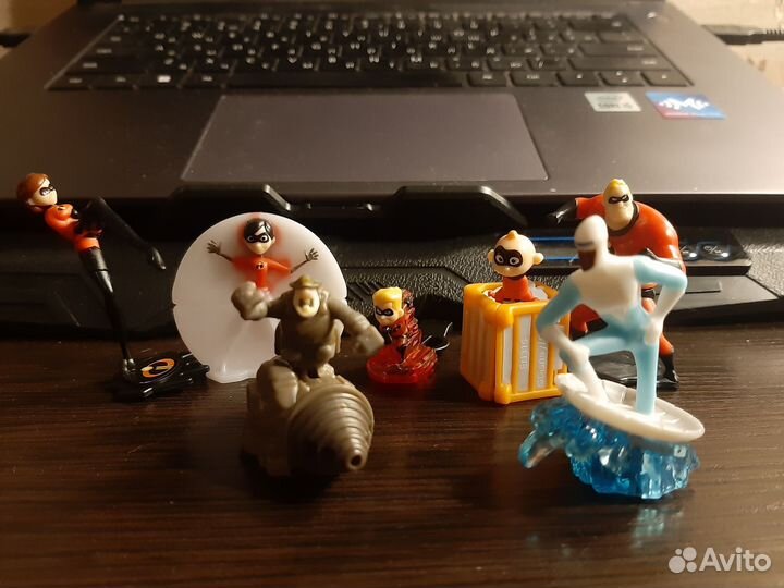 Игрушки из киндера