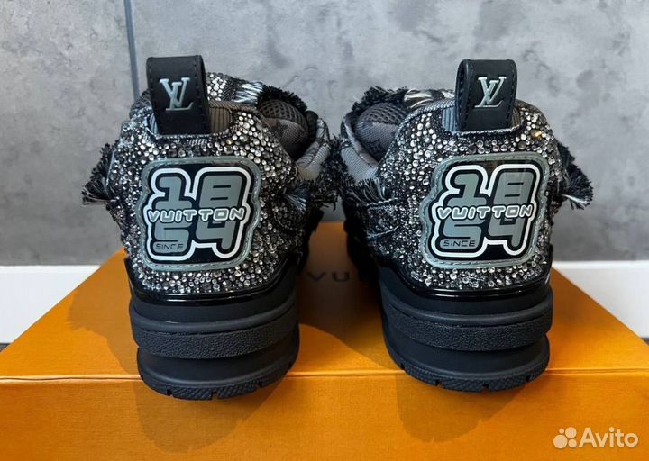 Louis Vuitton Skate Swarovski