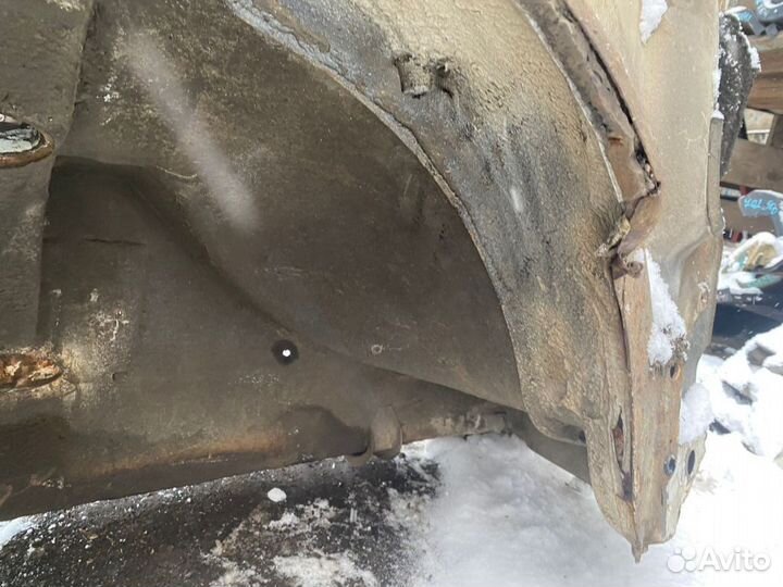 Лонжерон передний правый