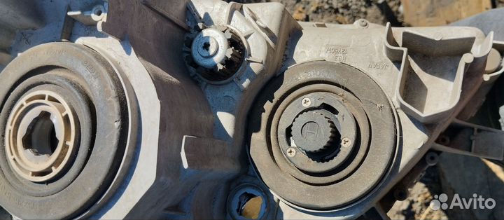 Фара правая Тойота Камри 40 оригинал