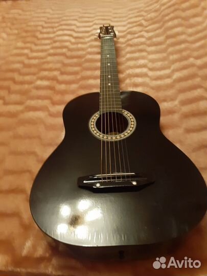 Продам гитару