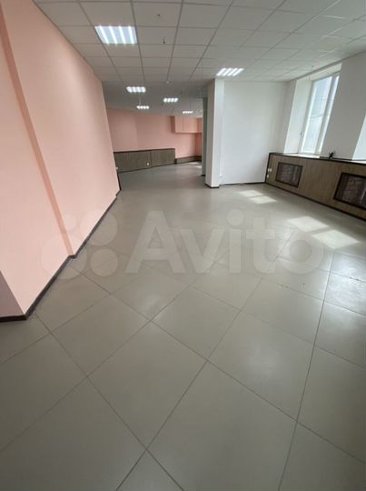 Свободного назначения, 250 м²