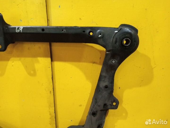 Подрамник передний Toyota Camry V40 2006-2011