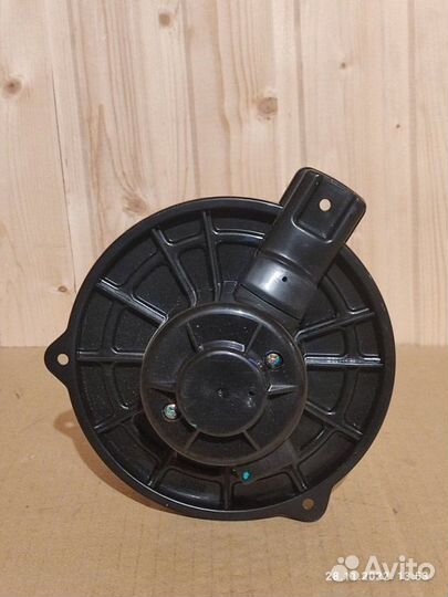 Мотор отопителя салона Kia Rio 2005-2010