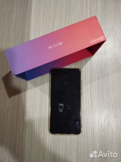 Xiaomi Mi 8 Lite, 4/64 ГБ