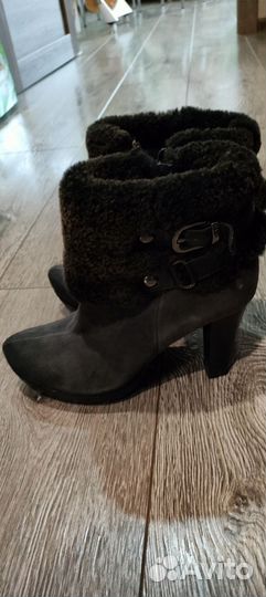Зимние женские сапоги 38