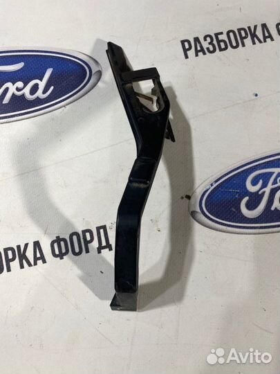 Ручка открывания капота Ford Fusion хэчбэк 1.4