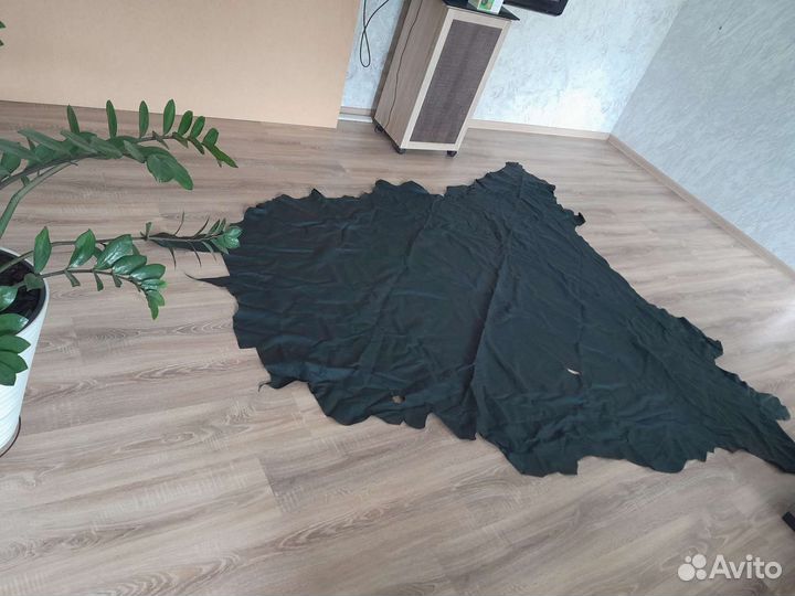 Натуральная кожа шкура чёрная