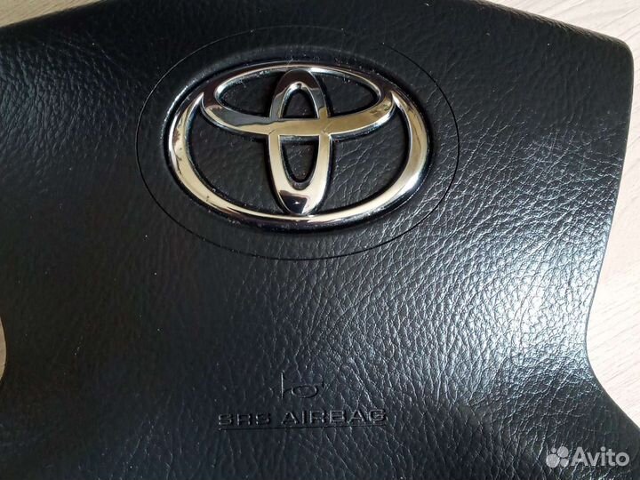 Подушка в руль SRS Toyota Avensis T25