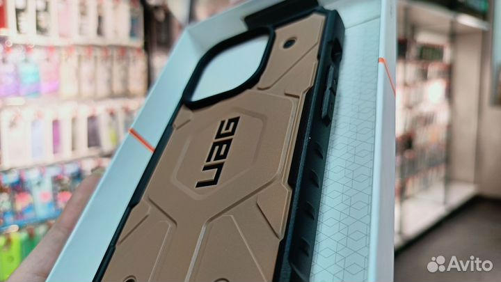 Ориг чехол UAG с MagSafe для iPhone 15 Pro