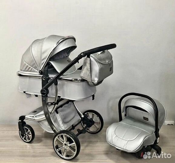 Новая коляска эко - кожа 3 в 1