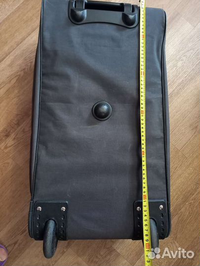 Сумка дорожная на колесах с выдвижной ручкой