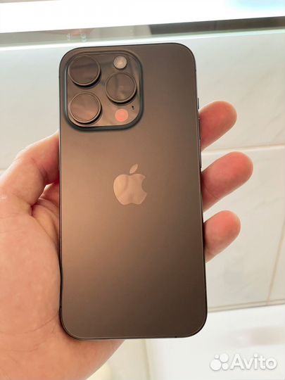 iPhone 15 Pro, 128 ГБ