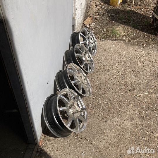 Литые диски r14