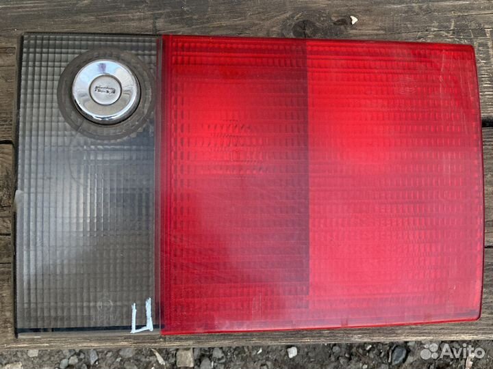 Задний правый фонарь ауди 100 с4