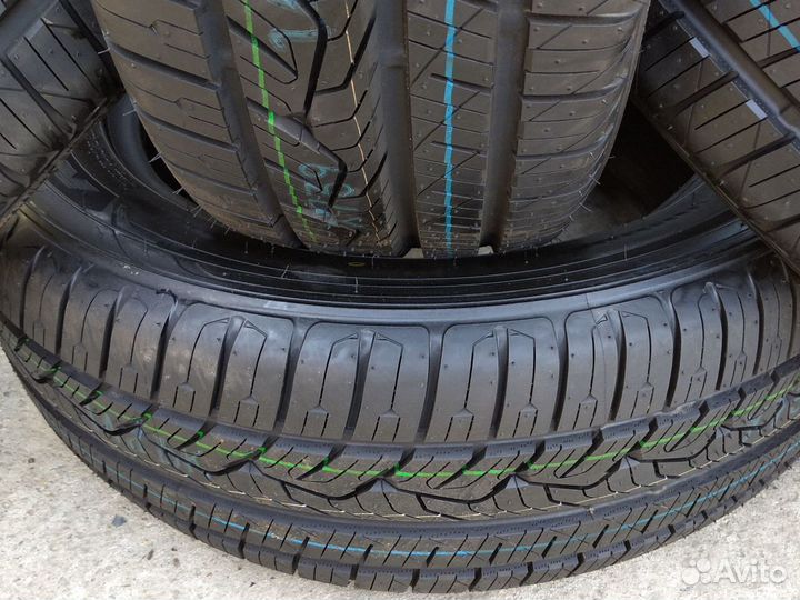 Nitto NT421Q 225/60 R17 103V