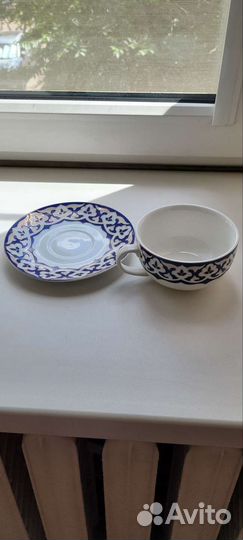 Чайная чашка с блюдце объем 300 мл