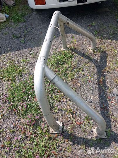 Дуга в кузов пикапа Тойота Хайлюкс