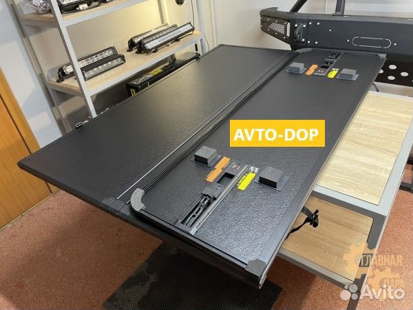 Крышка в кузов 3х секционная Toyota Tacoma 2004-нв