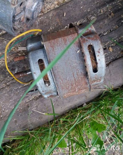 Электродвигатель 220в