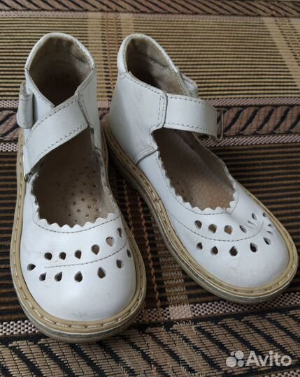 Детская обувь для девочки